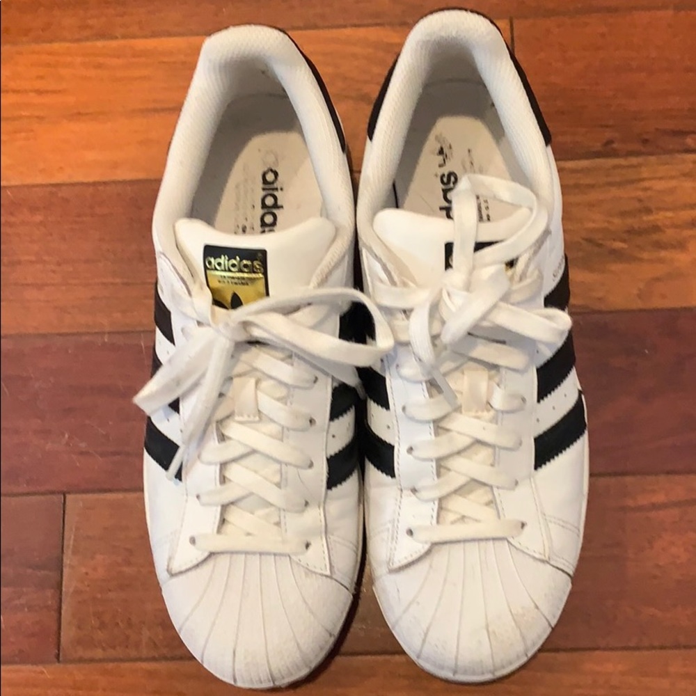 Adidas Superstar Size 9